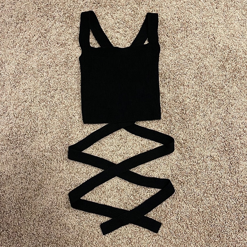 Wilfred Knit Tie Tank - Elegant Black Ribbed Women's Top